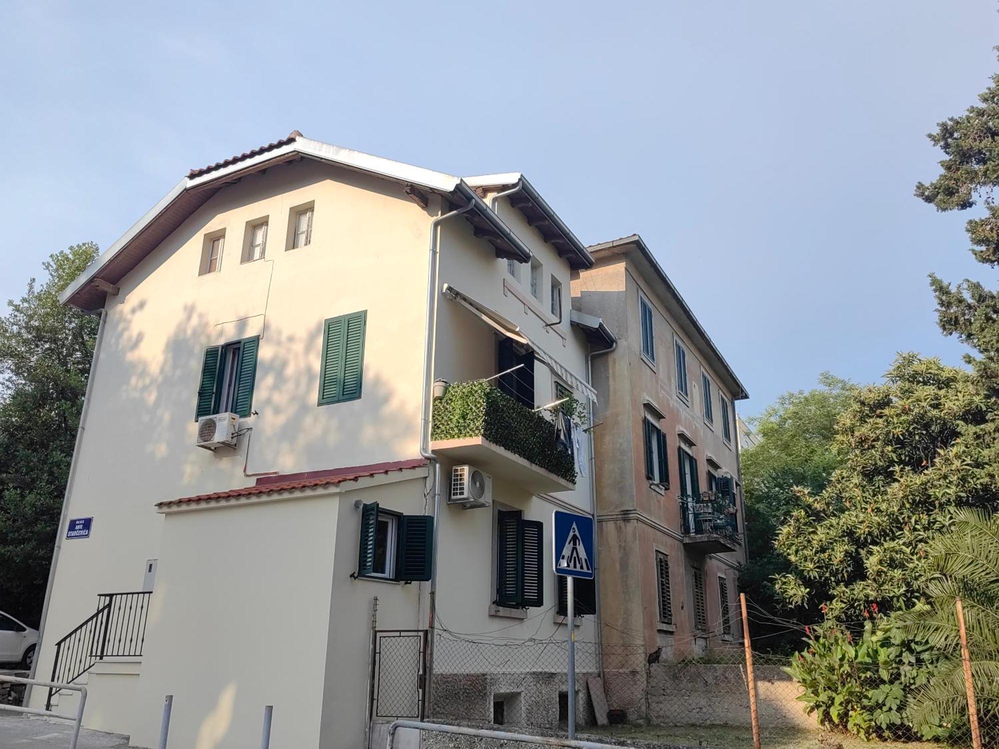 Relax And Enjoy Apartments Split Exterior foto