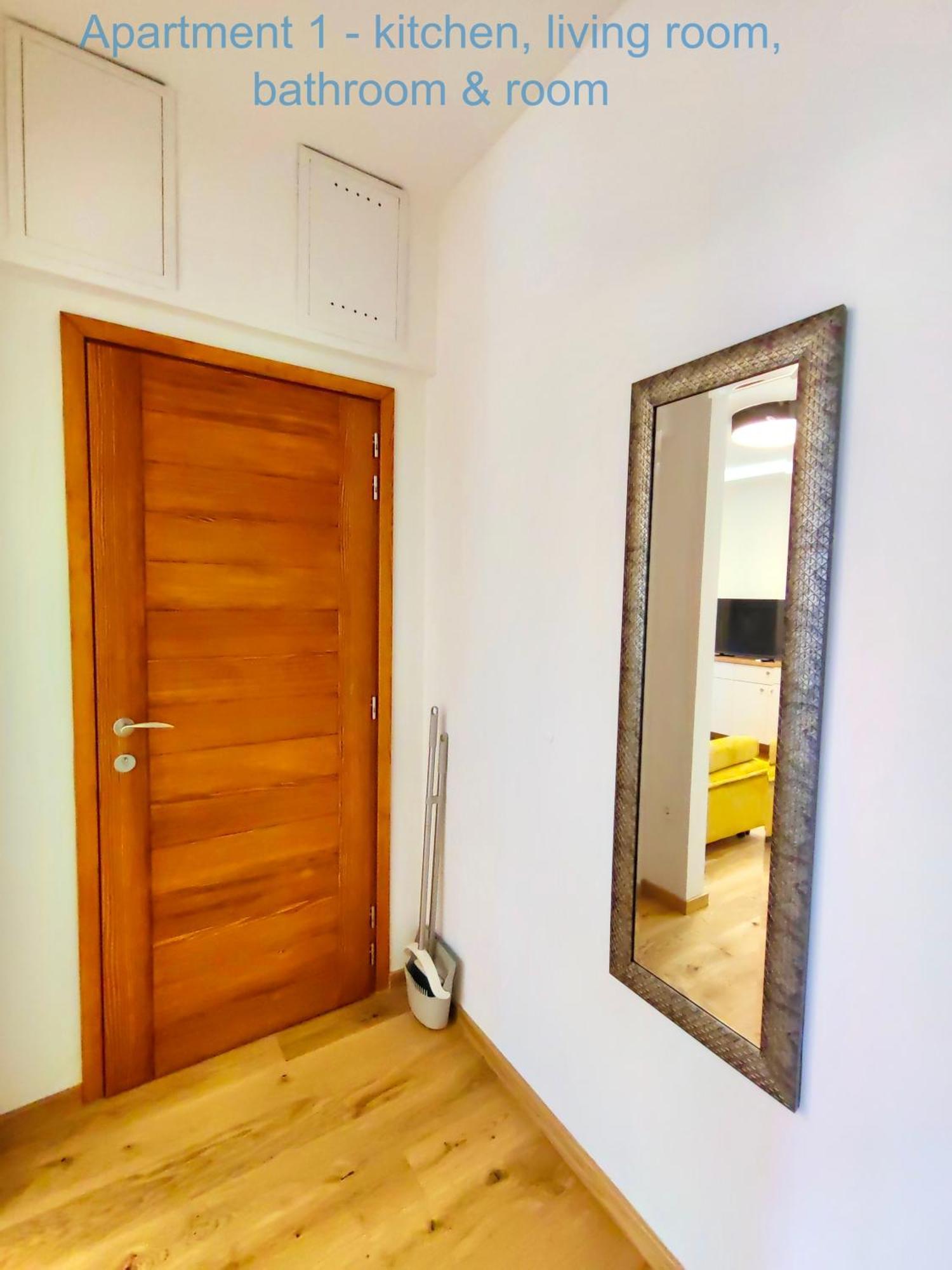 Relax And Enjoy Apartments Split Exterior foto